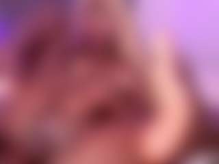 Chaannelqueen's Live Sex Cam Show