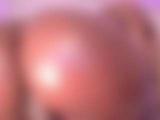 Live cam show with Chaannelqueen - Small Tits Teen (18+) on Camversity