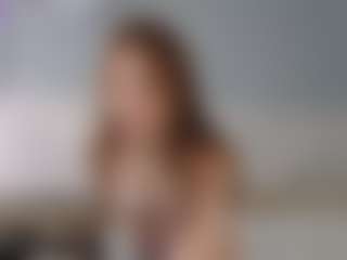 Live cam show with CharmaineLannan - Body Massage on CamSextacy
