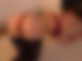 CharmaineLannan's Live Sex Cam Show