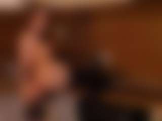 CharmaineLannan's Live Sex Cam Show