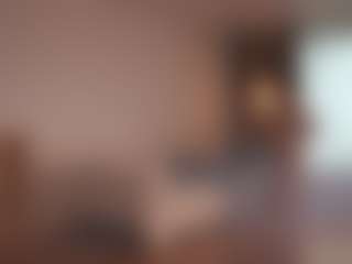 Live cam show with CharmaineLannan - Brown Hair on xfollow cams
