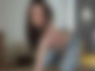 Live cam show with CharmaineLannan - Body Massage on CamwithHer