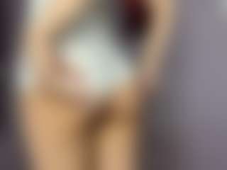 EldoraSebero's Live Sex Cam Show