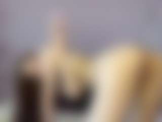 EldoraSebero's Live Sex Cam Show