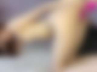 EldoraSebero's Live Sex Cam Show