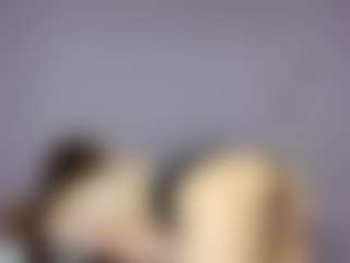 Live cam show with EldoraSebero - Playdildo on UwU Esports