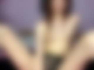 EldoraSebero's Live Sex Cam Show