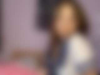 EldoraSebero's Live Sex Cam Show