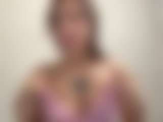EldoraSebero's Live Sex Cam Show