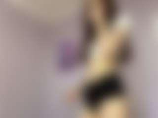 EldoraSebero's Live Sex Cam Show