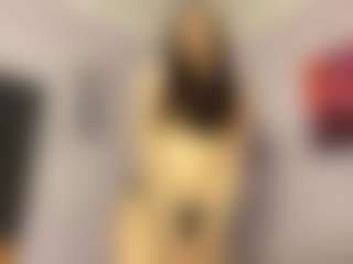 EldoraSebero's Live Sex Cam Show