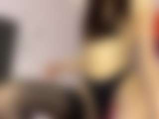 EldoraSebero's Live Sex Cam Show