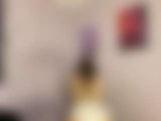 Live cam show with EldoraSebero - Fuck Machine on Big Tits
