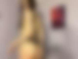 Live cam show with EldoraSebero - Domination on Camsoda