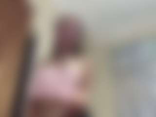 Live cam show with FayeSchoenhals - Brown Hair on SquirtSoMuch