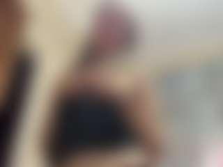 Live cam show with FayeSchoenhals - Nipple Piercings on Camsoda