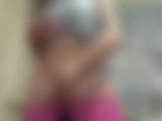 FayeSchoenhals's Live Sex Cam Show