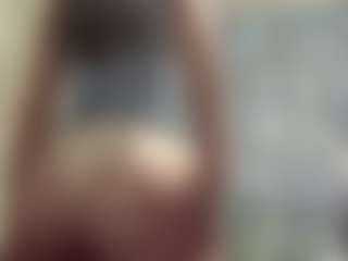 FayeSchoenhals's Live Sex Cam Show