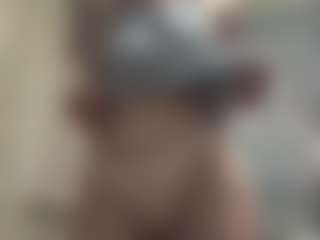 FayeSchoenhals's Live Sex Cam Show