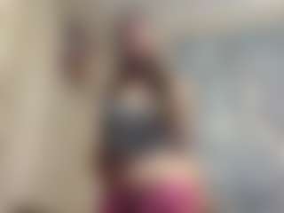 Live cam show with FayeSchoenhals - Flashing on Dare Cams