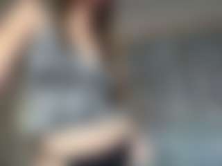 Live cam show with FayeSchoenhals - Smoking on Gym Cam Girls