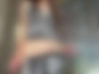 Live cam show with FayeSchoenhals - Oil on Camsoda