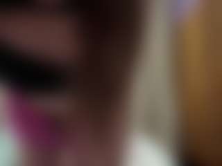 Live cam show with FayeSchoenhals - Cute on EXY