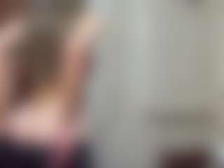 FayeSchoenhals's Live Sex Cam Show