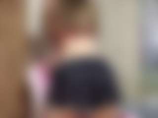 FayeSchoenhals's Live Sex Cam Show