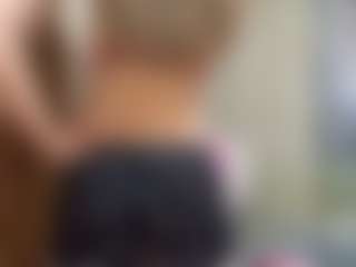 FayeSchoenhals's Live Sex Cam Show