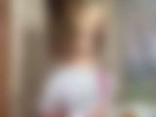 Live cam show with FayeSchoenhals - Flashing on CSO-WL
