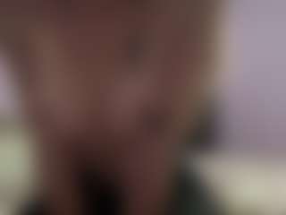Live cam show with FayeSchoenhals - Brown Hair Petite on sexylive.show