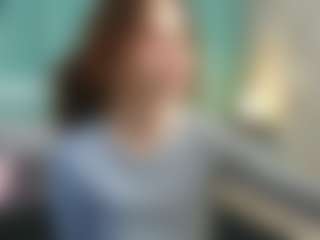 Live cam show with Moonberry_Yi - Gray Eyes on AdultVida.com