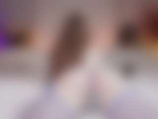 Live cam show with HiBella - Brown Hair on fuck-show.com