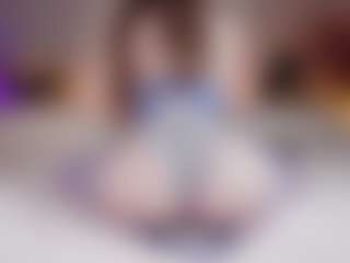 Live cam show with HiBella - White on chickslive.net | united states