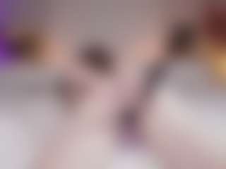 HiBella's Live Sex Cam Show