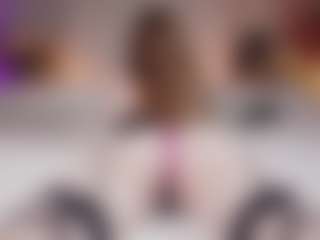 Live cam show with HiBella - Middle Aged on TeamSkeetLive