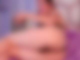 Live cam show with ivyTaylor - Granny Squirt on Camsoda