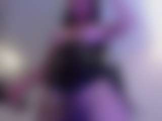 Live cam show with kolexantonella01 - White on Camsoda | colombia