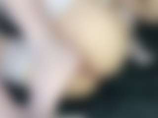 Live cam show with LeannShamsi - Toys on parknlotfishbdy