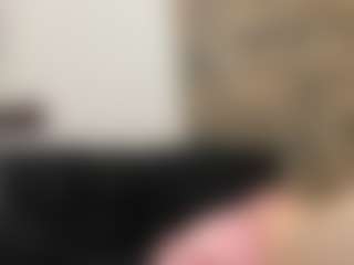 LeannShamsi's Live Sex Cam Show
