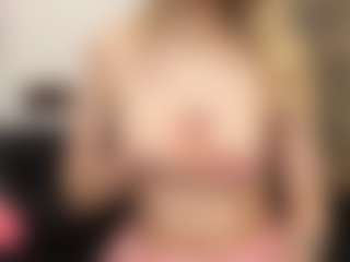 LeannShamsi's Live Sex Cam Show