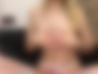 Live cam show with LeannShamsi - Petite on Instabang