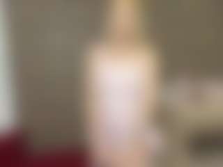 Live cam show with LeannShamsi - Body Massage on Streamer API