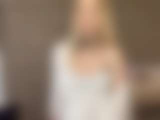 Live cam show with LeannShamsi - Granny on xxxlivecams.org
