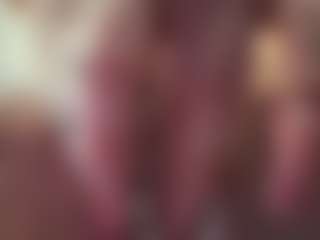 Live cam show with LeannShamsi - Thin on Soda Cam