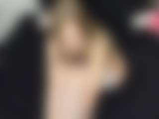 Live cam show with LeannShamsi - Granny on Camsoda