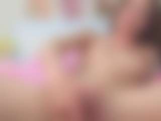 Live cam show with milly-jade - Spank Brown Hair on sexylive.show