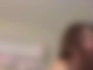Live cam show with milly-jade - Spank Brown Hair on Camsoda Late Night